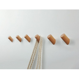 Lot de 6 patères en bois (porte-manteau), hêtre