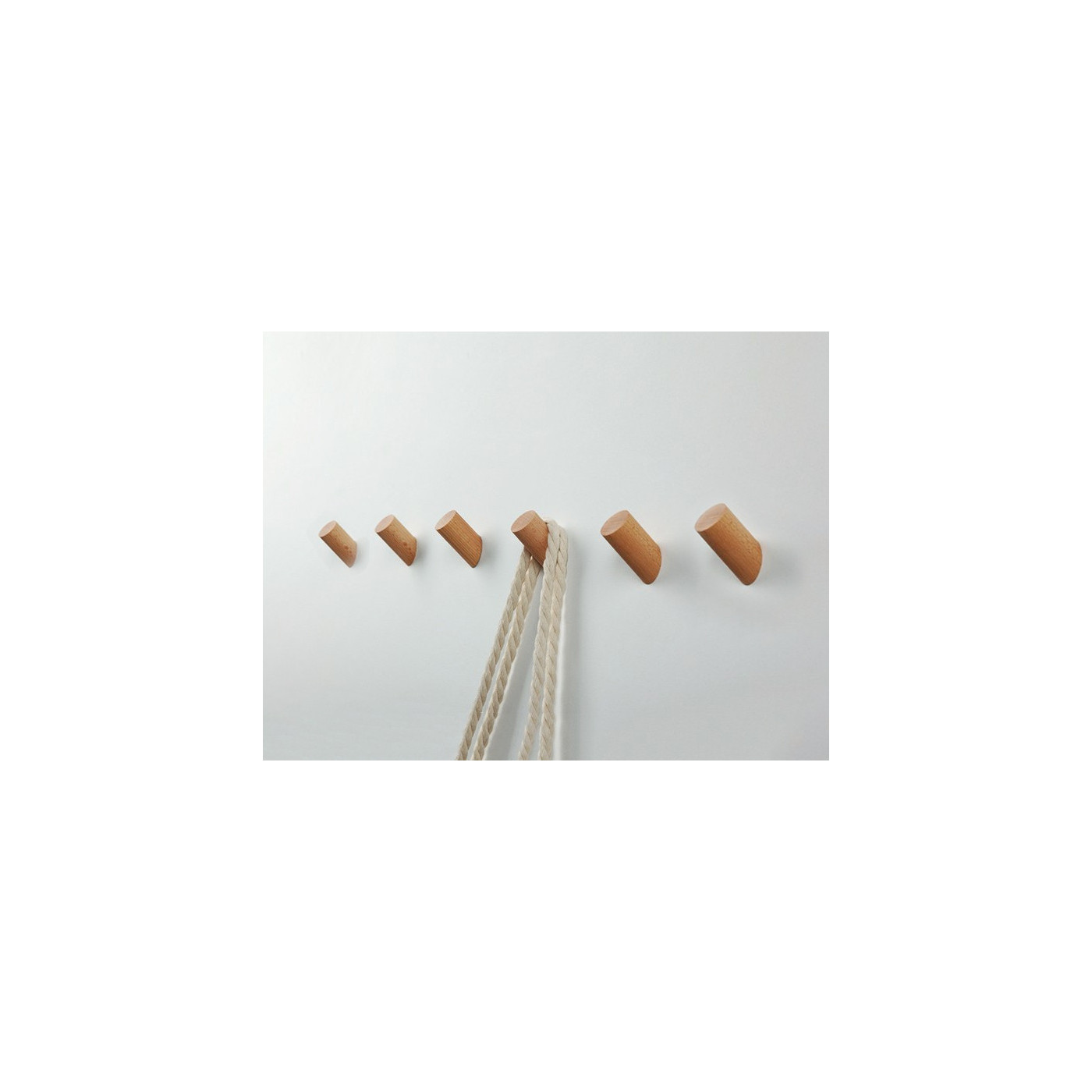 Set of 6 wooden clothes hooks, beech