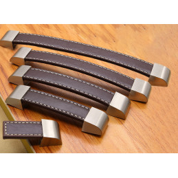 Lot de 4 poignées en cuir (une face, marron foncé, embout métal)