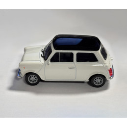 Mini Cooper 1300 Modellauto (Maßstab 1:36, ca. 8,5 x 4 x 3 cm