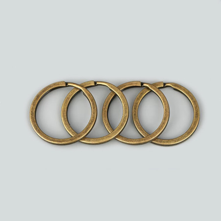 Lot de 30 magnifiques porte-clés (22-28 mm, couleur 1: bronze) Lot de 30 magnifiques porte-clés (22-28 mm, couleur 1: bronze)