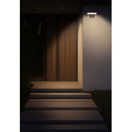 Solarna lampa ścienna LED z czujnikiem