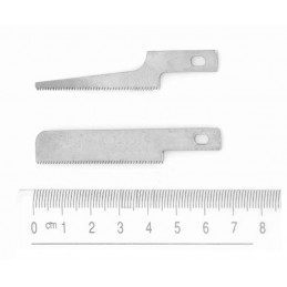 Small hand saw in pen shape with 2 saw blades