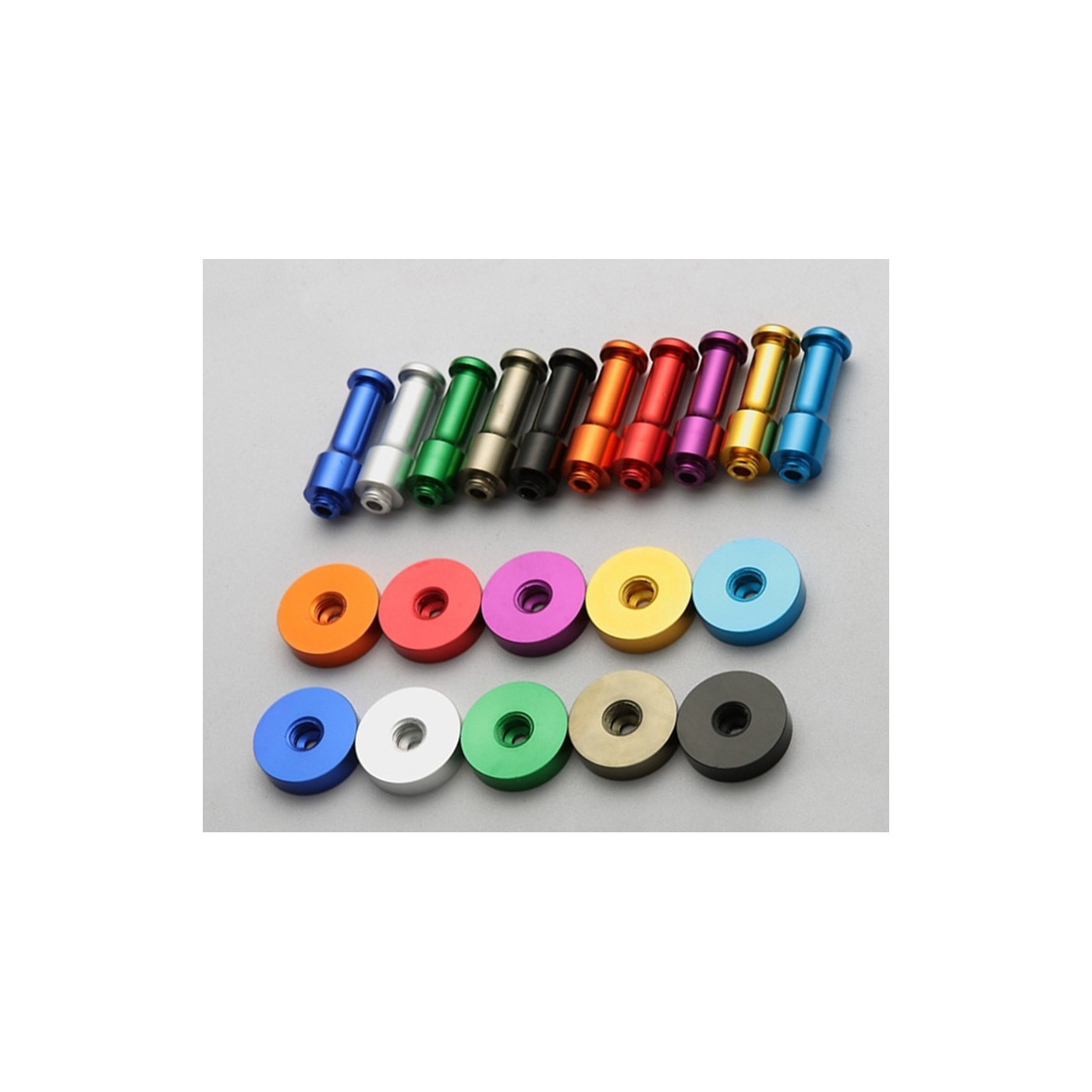 Zestaw 10 metalowych wieszaków na ubrania, kolorowy miks!