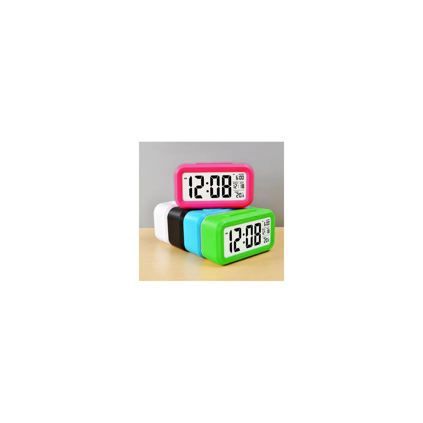 Reloj con alarma en alegre color: verde