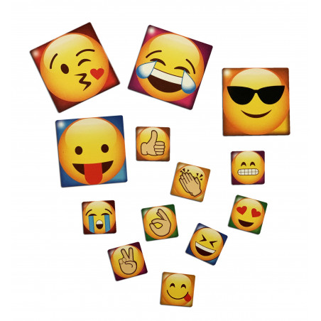 Conjunto de 65 emoticons imãs de geladeira