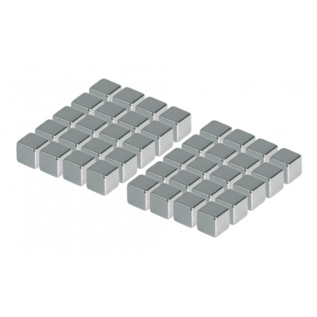 Set of 40 strong magnets (silver, cube: 5x5x5 mm)